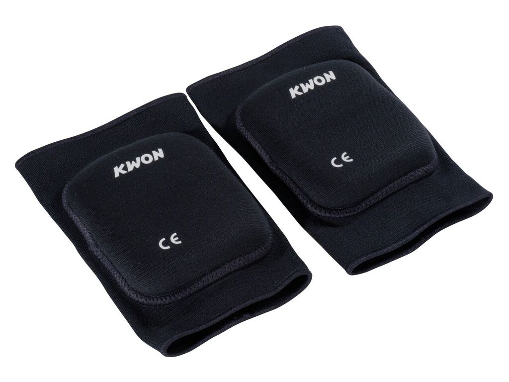 Knee guard stretch fabric reinforced